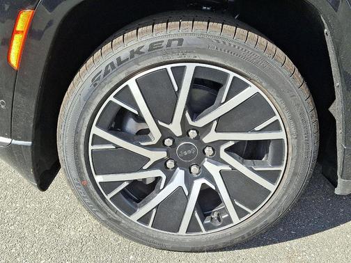 2025 Jeep Wagoneer S Limited