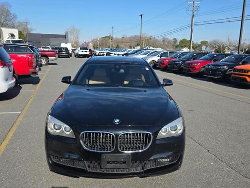 2013 BMW 750 Li xDrive