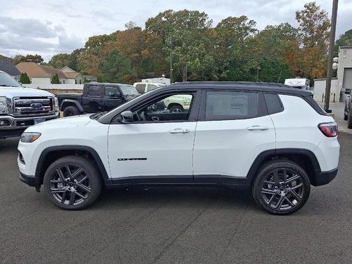 2026 Jeep Compass Limited Altitude