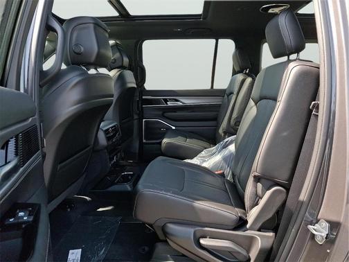 Metallic 2026 Jeep Grand Wagoneer Base