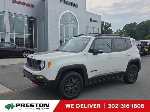 White 2017 Jeep Renegade Trailhawk