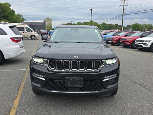 Diamond Black 2023 Jeep Grand Cherokee 4xe Base
