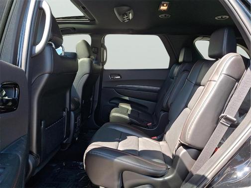 DB Black Clearcoat 2026 Dodge Durango GT