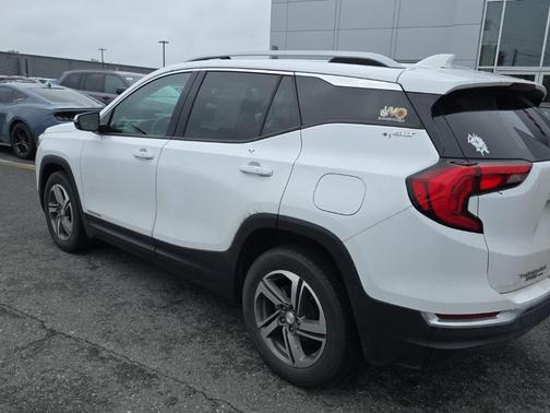 Summit White 2020 GMC Terrain SLT