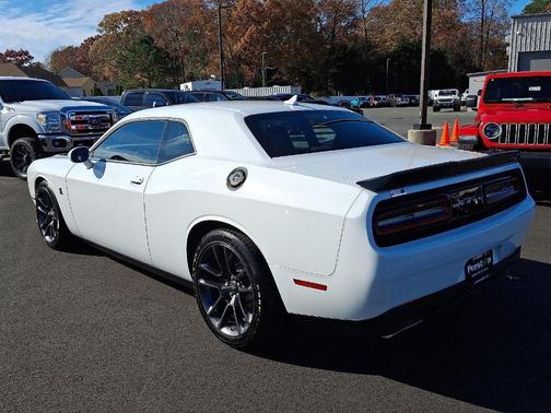 2022 Dodge Challenger R/T Scat Pack