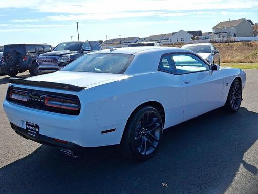 2022 Dodge Challenger R/T Scat Pack
