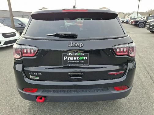 2022 Jeep Compass Trailhawk