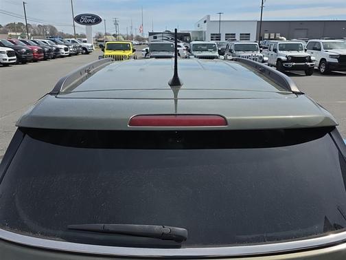 Olive Green Pearlcoat 2018 Jeep Compass Latitude