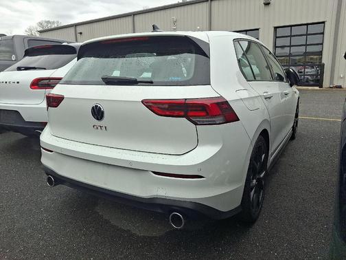 2024 Volkswagen Golf GTI 2.0T 380 SE