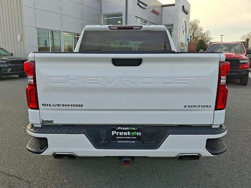2021 Chevrolet Silverado 1500 Custom