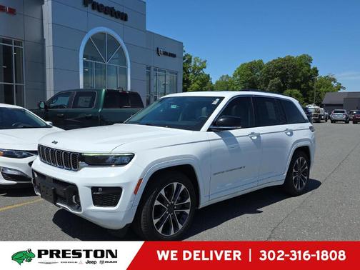 Bright White Clearcoat 2023 Jeep Grand Cherokee Overland