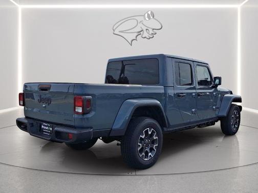 Anvil Clearcoat 2026 Jeep Gladiator Sport