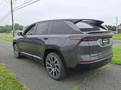 2025 Jeep Wagoneer S Limited