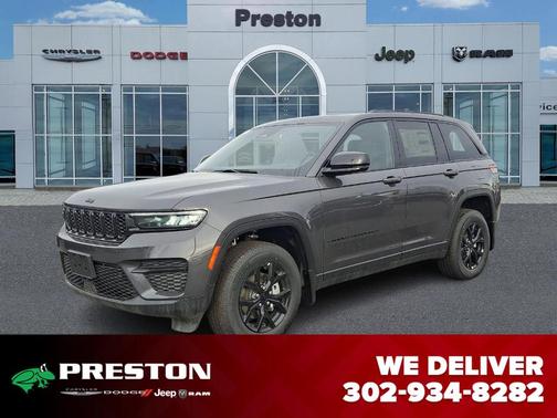 2025 Jeep Grand Cherokee Laredo