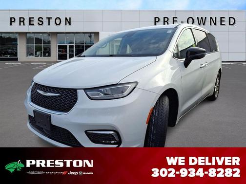 2024 Chrysler Pacifica Touring-L