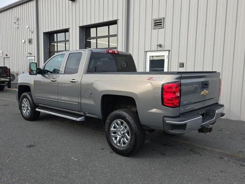 2017 Chevrolet Silverado 2500 LT