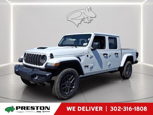 Bright White Clearcoat 2026 Jeep Gladiator Sport