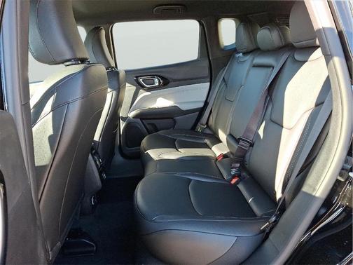 Diamond Black 2026 Jeep Compass Limited