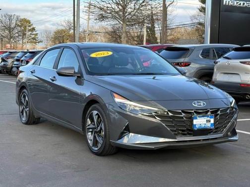 2023 Hyundai ELANTRA HEV Limited
