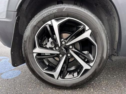 Sterling Gray Metallic 2023 Chevrolet Trailblazer RS