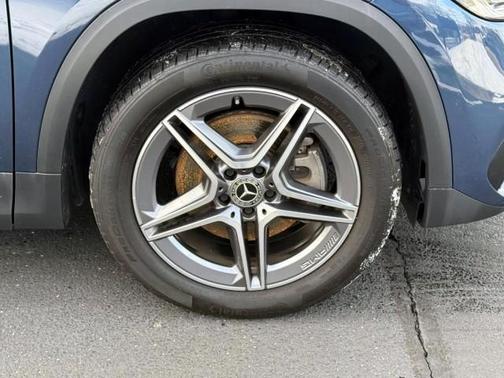 2023 Mercedes-Benz GLA 250 Base 4MATIC