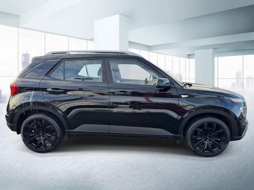 2020 Hyundai VENUE SEL