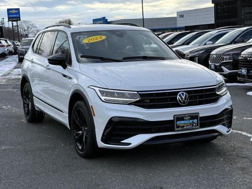 2023 Volkswagen Tiguan 2.0T SE R-Line Black