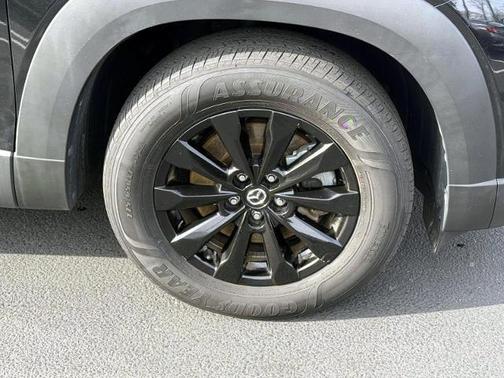 2024 Mazda CX-50 2.5 S Preferred Package