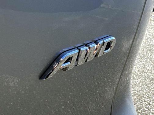 2023 Toyota Corolla Cross L