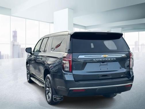 2021 Chevrolet Suburban LT