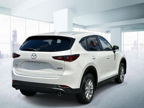 2022 Mazda CX-5 2.5 S Preferred Package