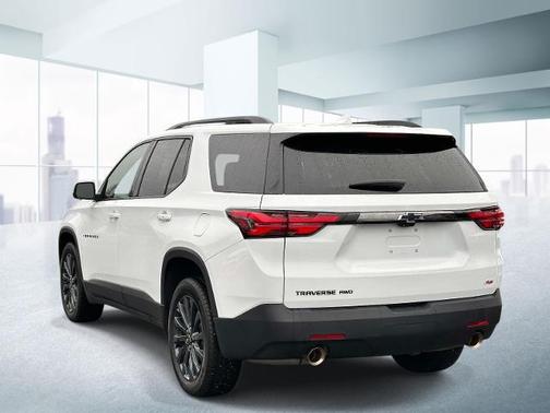 Summit White 2023 Chevrolet Traverse RS