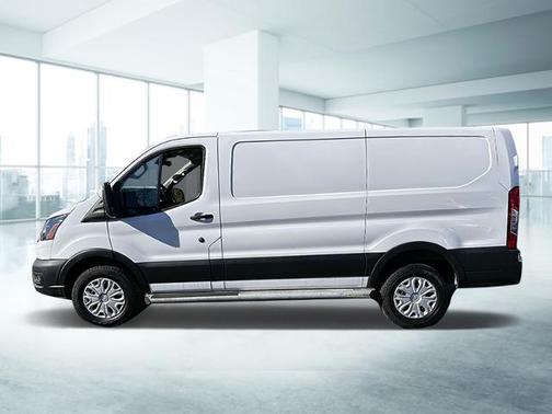 2023 Ford Transit-250 