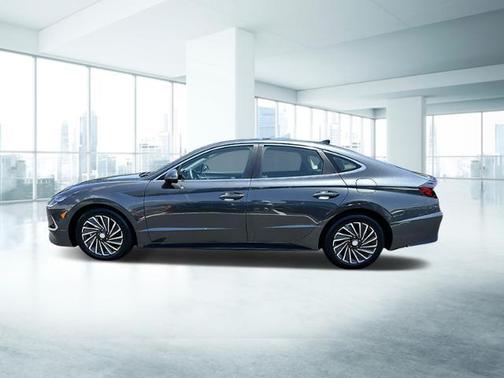 2023 Hyundai SONATA Hybrid Limited