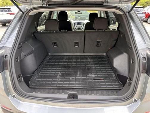 Sterling Gray Metallic 2023 Chevrolet Equinox LS
