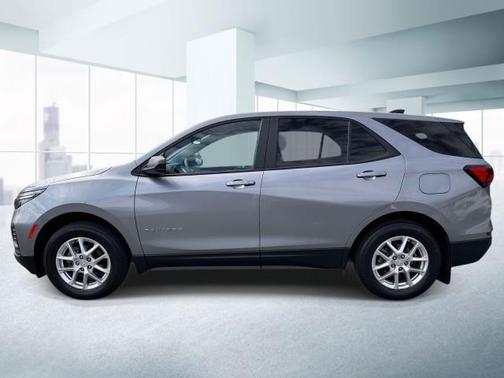 Sterling Gray Metallic 2023 Chevrolet Equinox LS