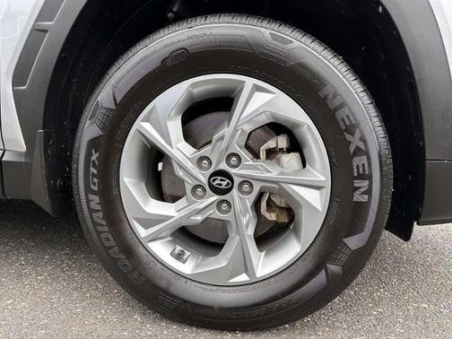 Shimmering Silver 2024 Hyundai TUCSON SEL
