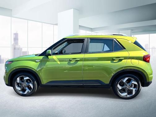 2023 Hyundai VENUE SEL