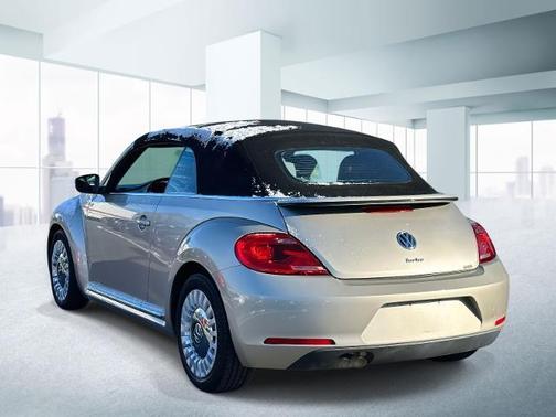 2016 Volkswagen Beetle 1.8T S