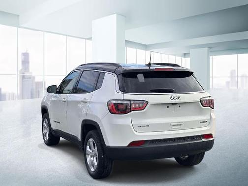 White Clearcoat 2019 Jeep Compass Latitude