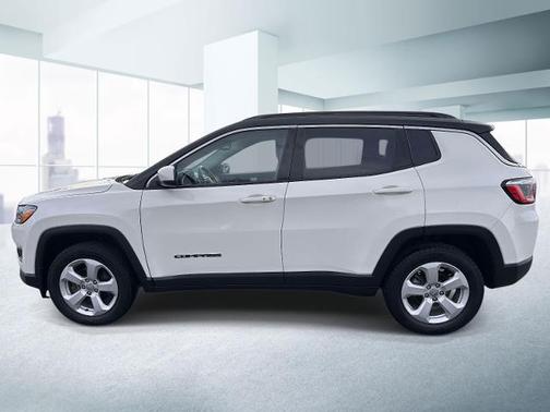 White Clearcoat 2019 Jeep Compass Latitude