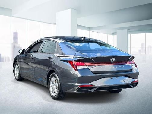 2021 Hyundai ELANTRA SE