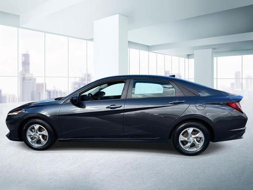 2021 Hyundai ELANTRA SE