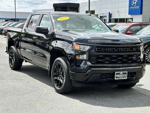 2022 Chevrolet Silverado 1500 Custom
