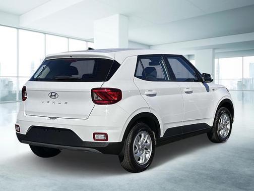 2024 Hyundai VENUE SE