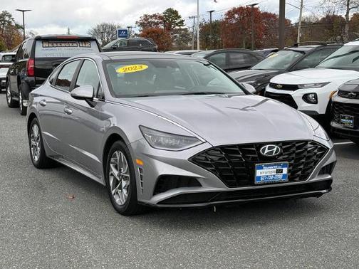 2023 Hyundai SONATA SEL