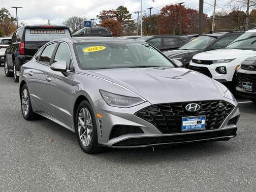 2023 Hyundai SONATA SEL
