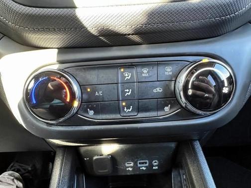 Summit White 2023 Chevrolet Trailblazer LT