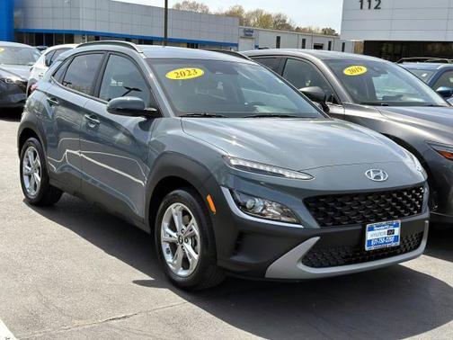 2023 Hyundai KONA SEL