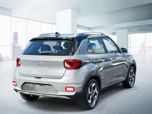 2022 Hyundai VENUE Limited
